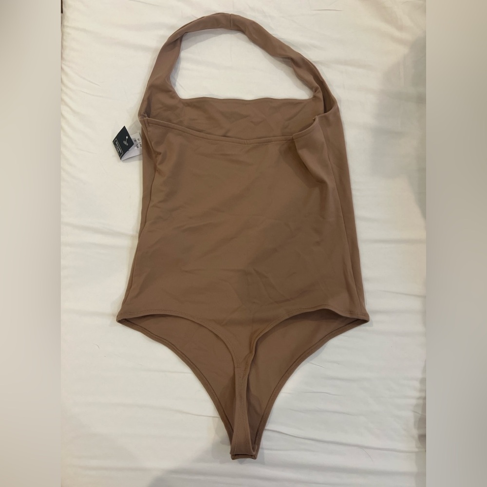 A&F Tan Halter Bodysuit size medium. NWT - Picture 2 of 5